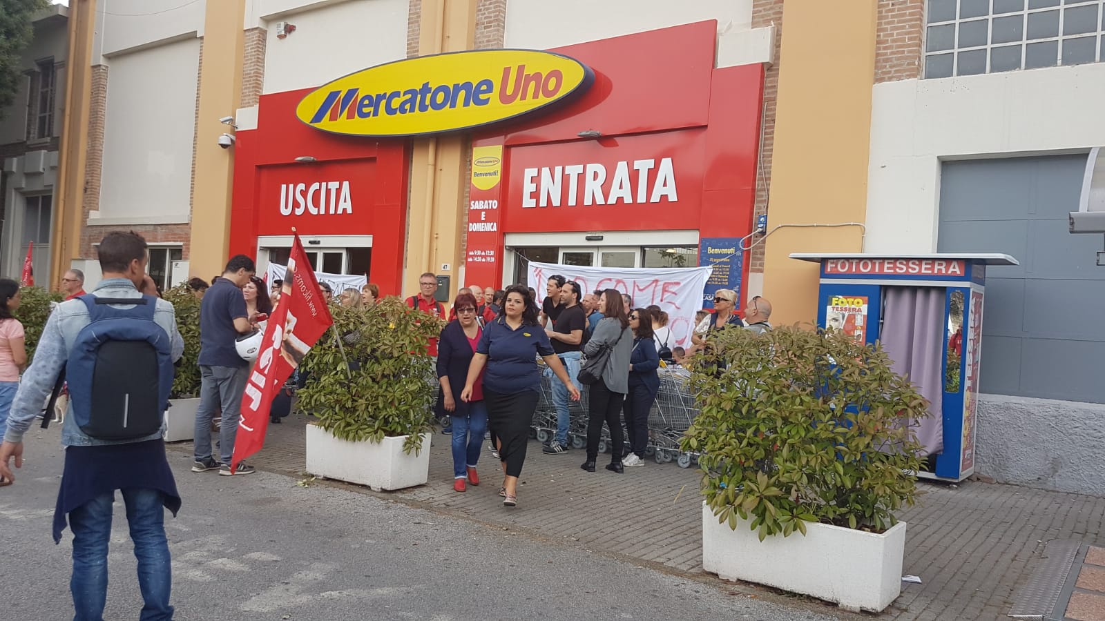 Mercatone Uno, dichiarato il fallimento: cosa succede in Liguria
