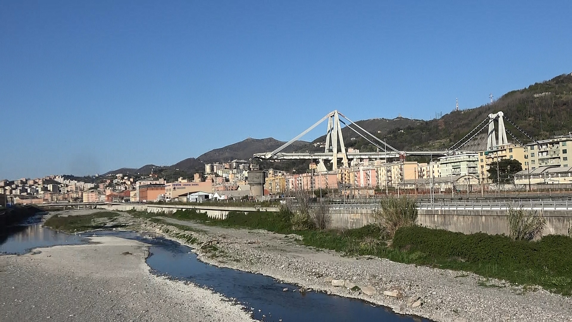 Ponte Morandi, chiude via Perlasca: ecco tutte le modifiche al traffico