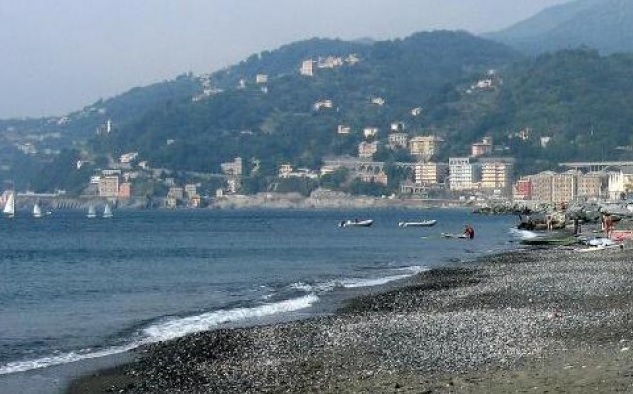 Giallo del morto in mare senza nome, indagini nel ponente di Genova