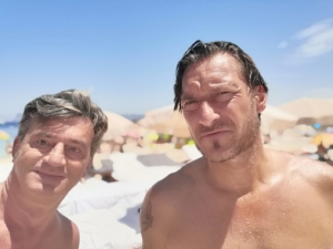 Vacanze ad Ibiza per Francesco Totti avvicinato alla Sampdoria come possibile direttore tecnico