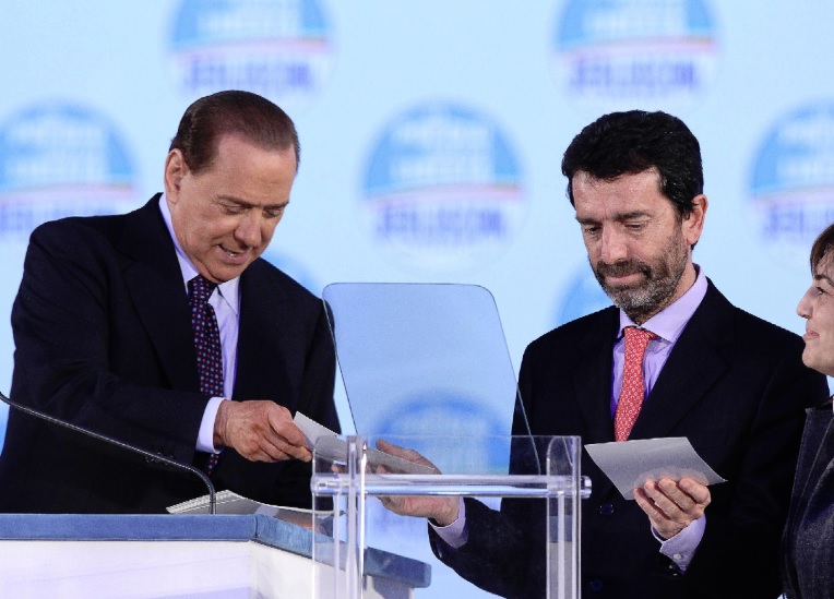 Sandro Biasotti interviene per rilanciare FI e scrive a Berlusconi