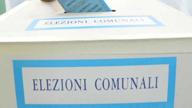 L'Italia in bilico tra le elezioni amministrative e i rapporti con l'Europa