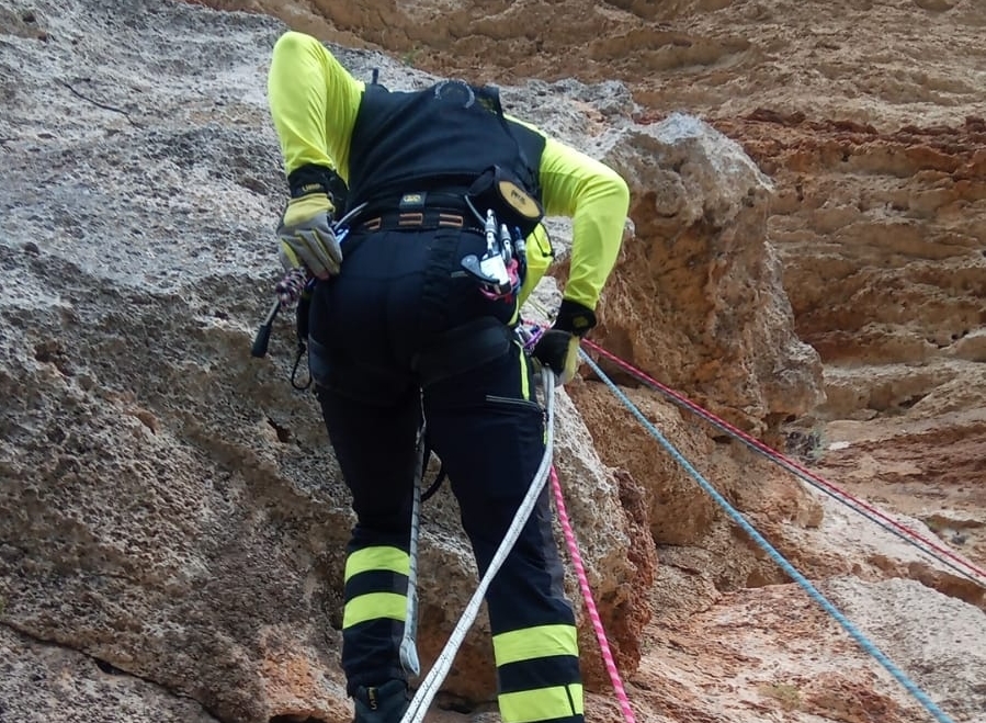 Finale Ligure, escursionista cade durante la scalata al Bric della Pianerella