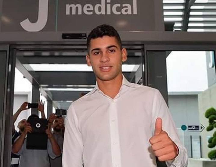 Juventus, visite mediche per Cristian Romero