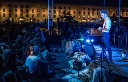 All'Isola delle chiatte del Porto Antico torna il Sea Stories Festival