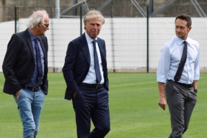 Genoa, Preziosi a Pegli segue l'allenamento e pranza nella club house con Andreazzoli e i dirigenti