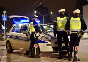 Genova, record di multe della polizia locale: quasi 800 in una settimana