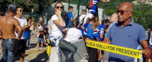 Sampdoria, tifosi a Bogliasco tra sostegno alla squadra e voglia di Vialli